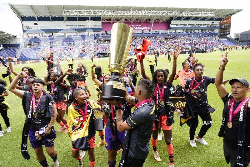 FBL SUPERFEM FINAL DRAGONAS BARCELONA