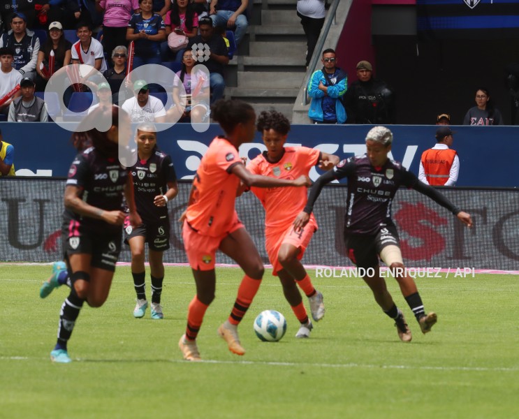 FBL-FINAL-SUPERLIGA-FEMENINA-DRAGONAS-BARCELONA