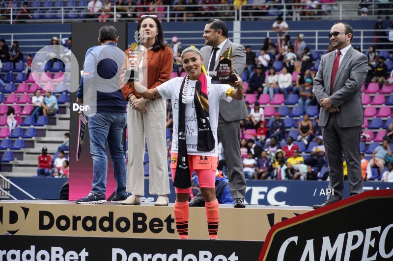 FBL SUPERFEM FINAL DRAGONAS BARCELONA