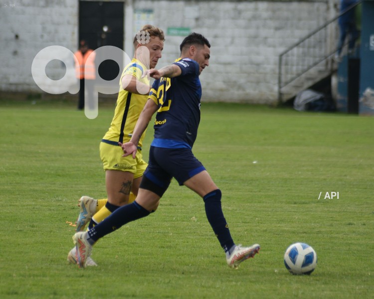 FBL-LIGA-PRO-BET593-SERIE-B-CHACARITAS-VARGAS-TORRES-