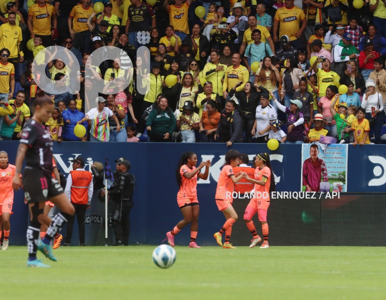 FBL-FINAL-SUPERLIGA-FEMENINA-DRAGONAS-BARCELONA