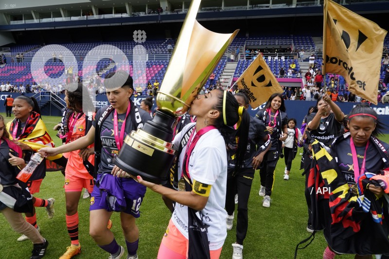 FBL SUPERFEM FINAL DRAGONAS BARCELONA