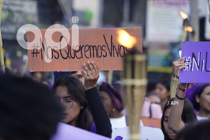 MARCHA ANIVERSARIO MARIA BELEN BERNAL
