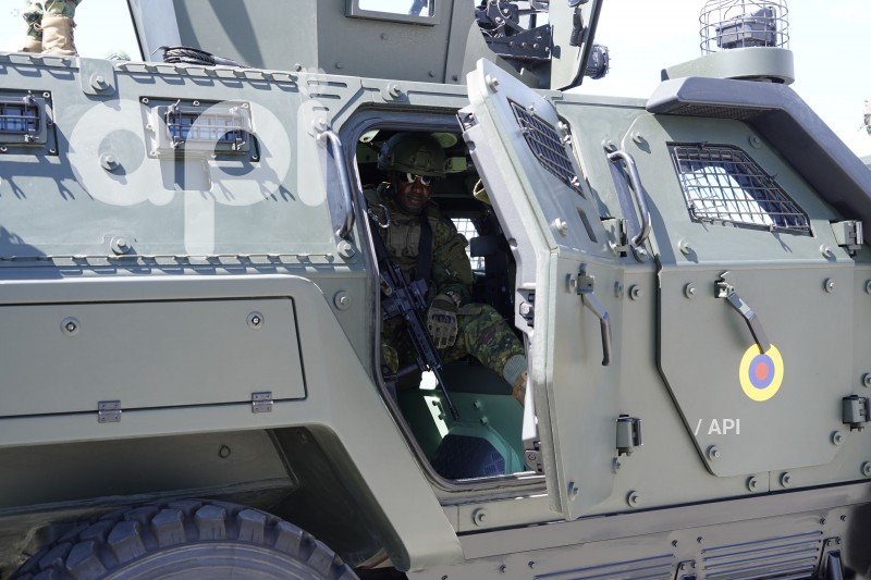 ENTREGA VEHICULOS BLINDADOS COBRA 2