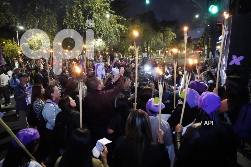 MARCHA ANIVERSARIO MARIA BELEN BERNAL