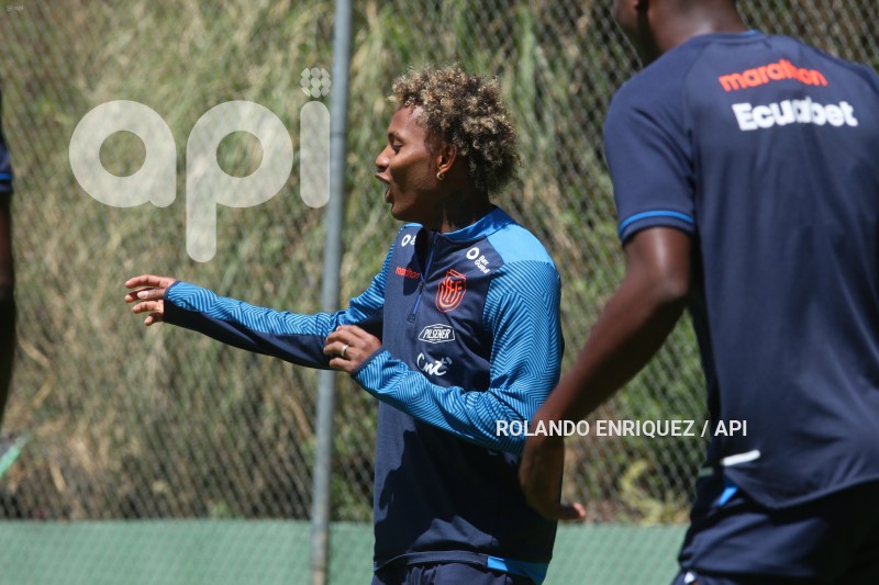 FBL-ENTRENAMIENTO-SELECCIÓN-ECUADOR