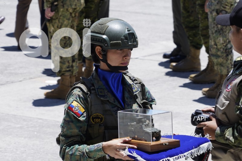 ENTREGA VEHICULOS BLINDADOS COBRA 2