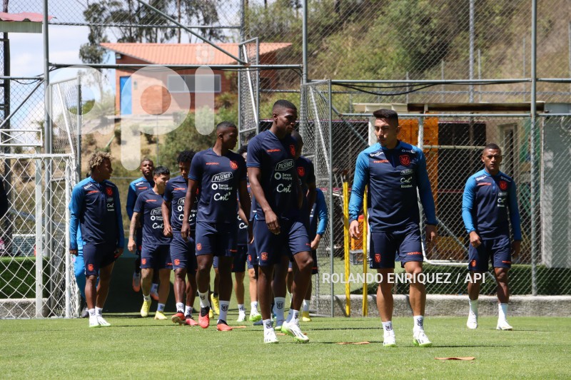 FBL-ENTRENAMIENTO-SELECCIÓN-ECUADOR