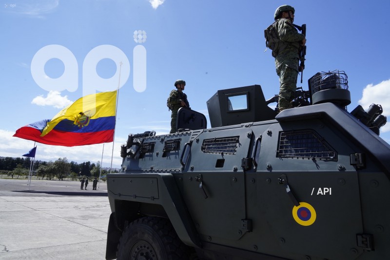 ENTREGA VEHICULOS BLINDADOS COBRA 2