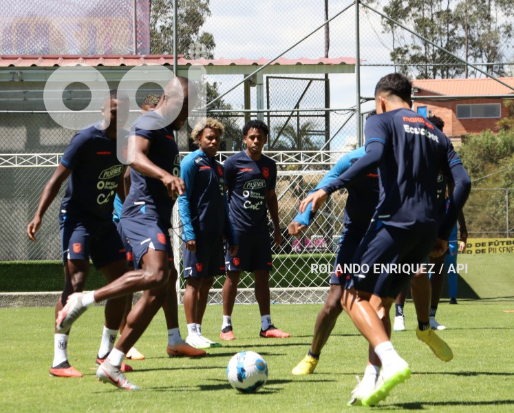 FBL-ENTRENAMIENTO-SELECCIÓN-ECUADOR