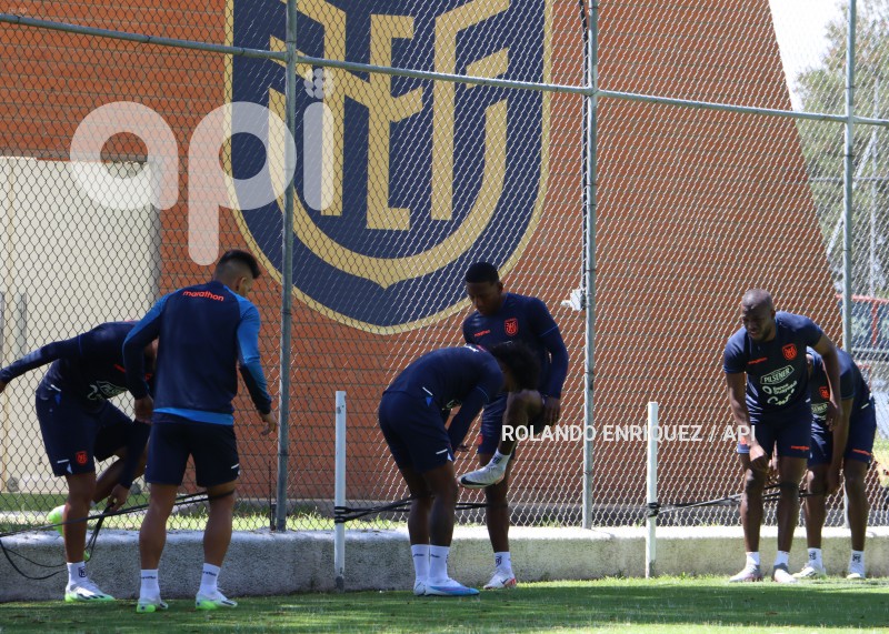 FBL-ENTRENAMIENTO-SELECCIÓN-ECUADOR
