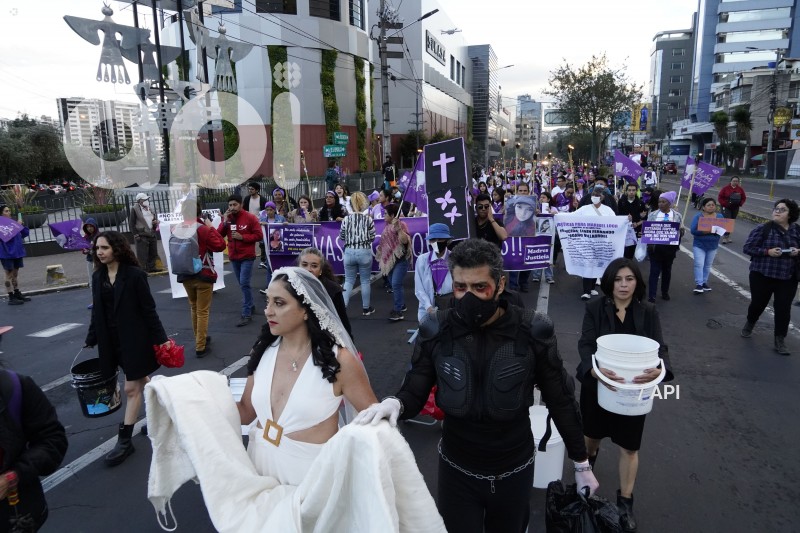 MARCHA ANIVERSARIO MARIA BELEN BERNAL
