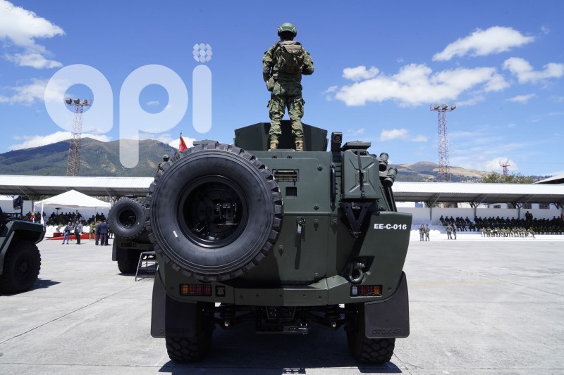 ENTREGA VEHICULOS BLINDADOS COBRA 2