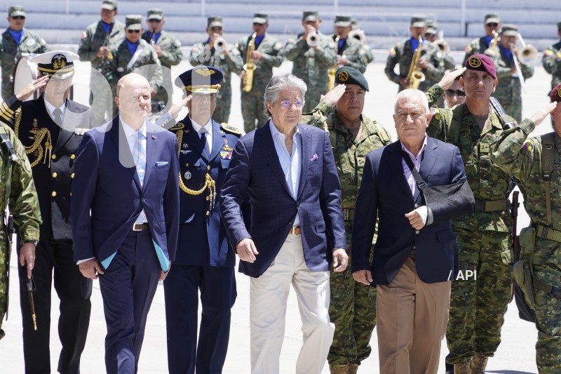 ENTREGA VEHICULOS BLINDADOS COBRA 2