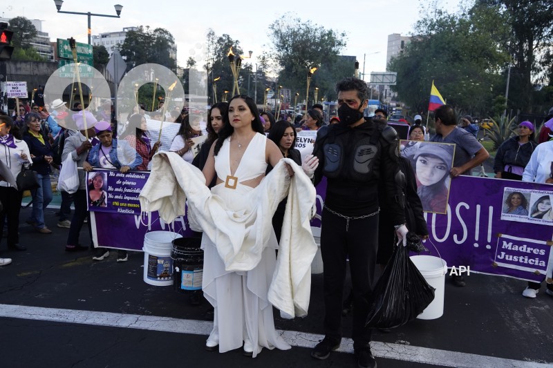 MARCHA ANIVERSARIO MARIA BELEN BERNAL