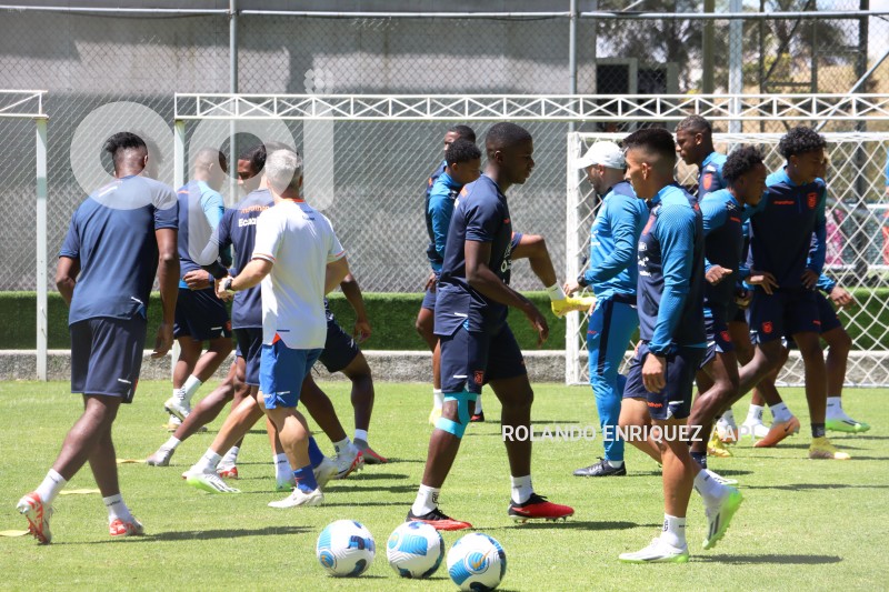 FBL-ENTRENAMIENTO-SELECCIÓN-ECUADOR