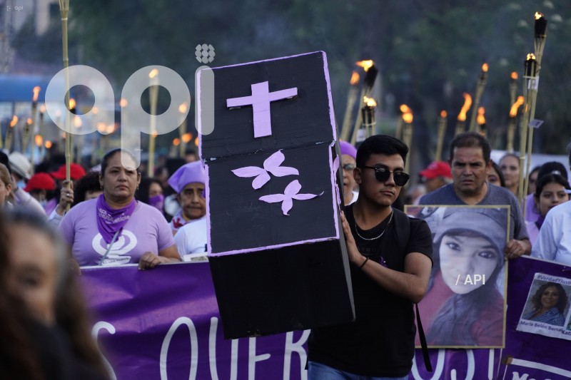 MARCHA ANIVERSARIO MARIA BELEN BERNAL