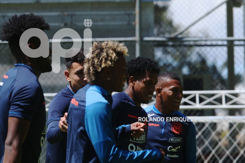 FBL-ENTRENAMIENTO-SELECCIÓN-ECUADOR