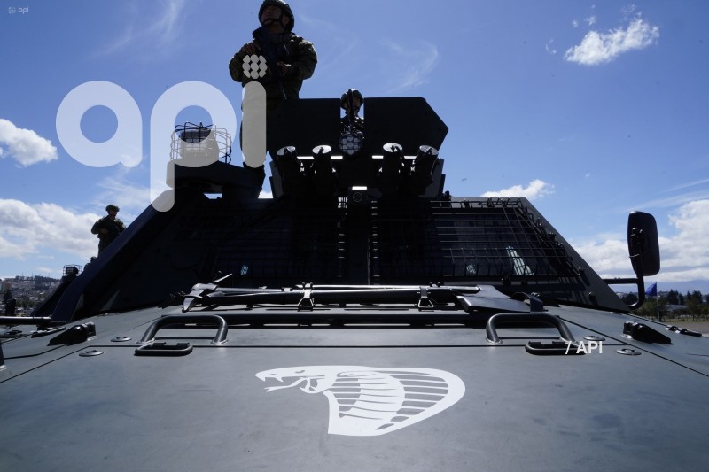 ENTREGA VEHICULOS BLINDADOS COBRA 2