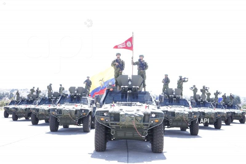 ENTREGA VEHICULOS BLINDADOS COBRA 2