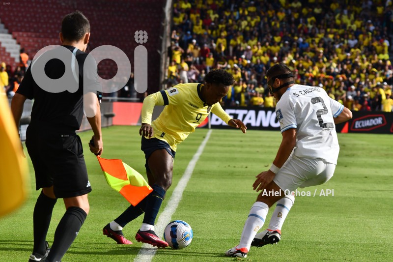 FBL - ELIMINATORIAS - ECUADOR - URUGUAY