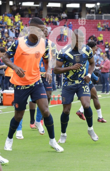FBL-ELIMINATORIAS-ECUADOR-URUGUAY
