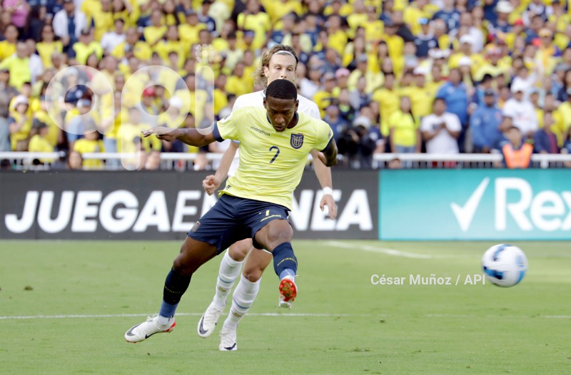 FBL-ELIMINATORIAS-ECUADOR-URUGUAY