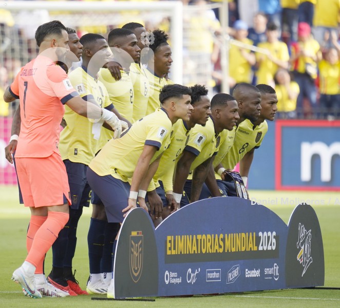 FBL - ELIMINATORIAS - ECUADOR - URUGUAY