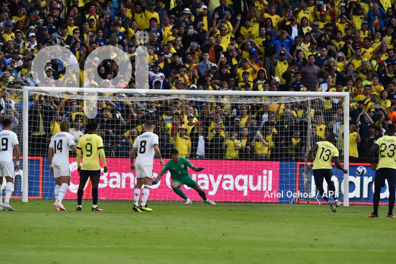 FBL - ELIMINATORIAS - ECUADOR - URUGUAY