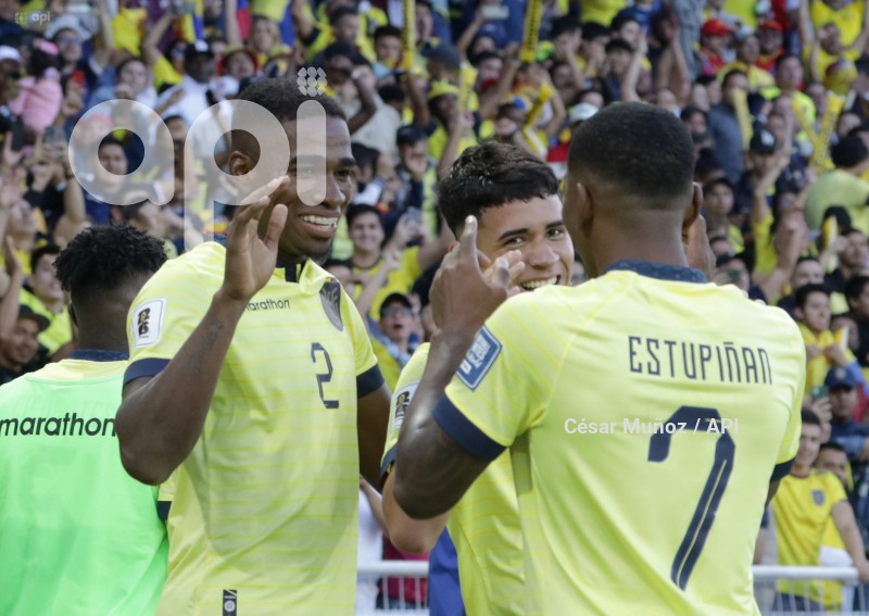 FBL-ELIMINATORIAS-ECUADOR-URUGUAY