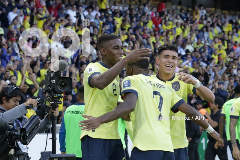 FBL-ELIMINATORIAS-ECUADOR-URUGUAY