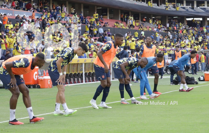 FBL-ELIMINATORIAS-ECUADOR-URUGUAY