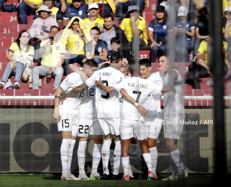 FBL-ELIMINATORIAS-ECUADOR-URUGUAY
