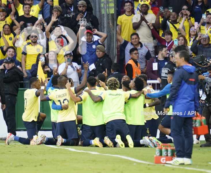 FBL - ELIMINATORIAS - ECUADOR - URUGUAY