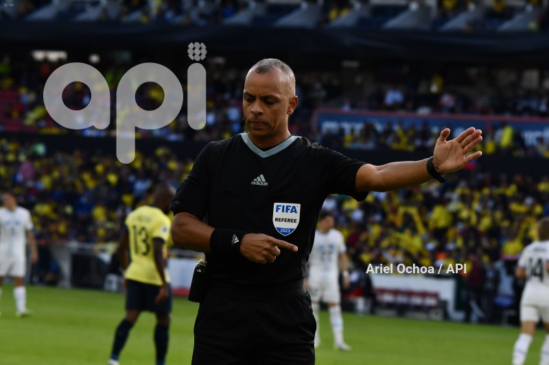 FBL - ELIMINATORIAS - ECUADOR - URUGUAY