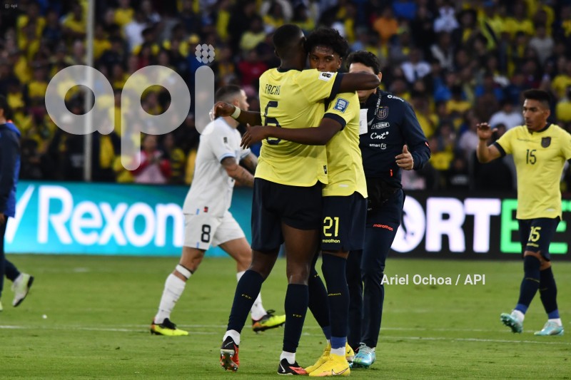 FBL - ELIMINATORIAS - ECUADOR - URUGUAY