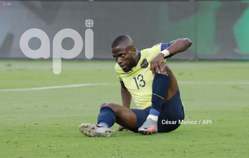 FBL-ELIMINATORIAS-ECUADOR-URUGUAY