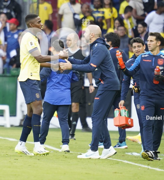 FBL - ELIMINATORIAS - ECUADOR - URUGUAY