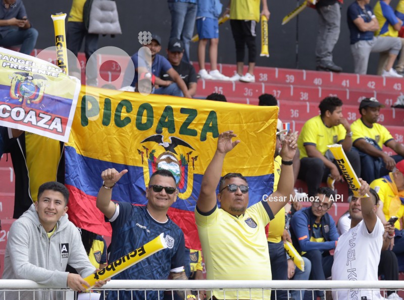 FBL-ELIMINATORIAS-ECUADOR-URUGUAY