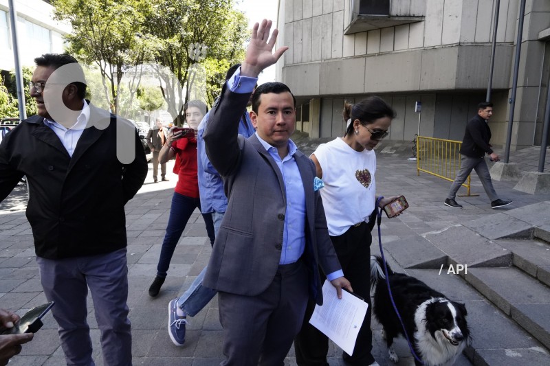 FERDINAN ALVARAEZ RC DENUNCIA CASO VILLAVICENCIO