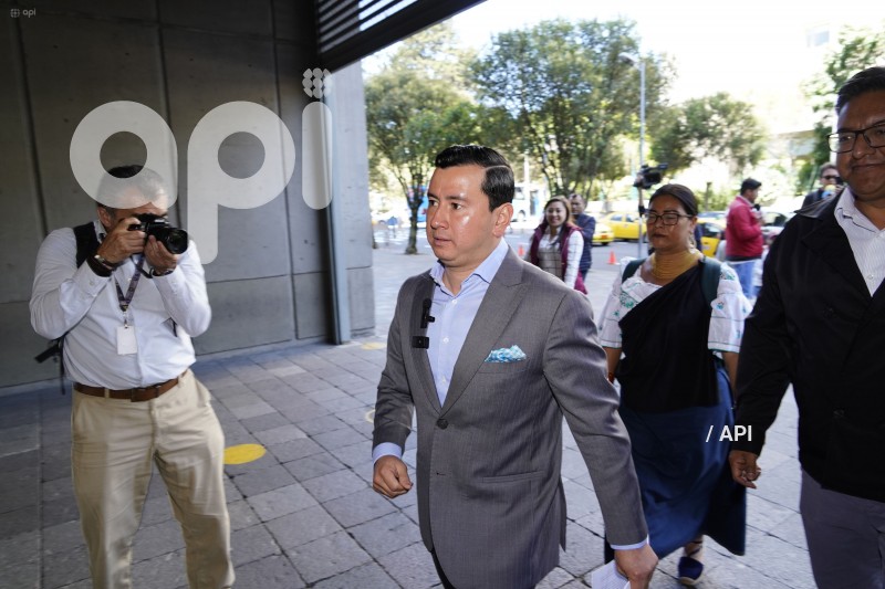 FERDINAN ALVARAEZ RC DENUNCIA CASO VILLAVICENCIO