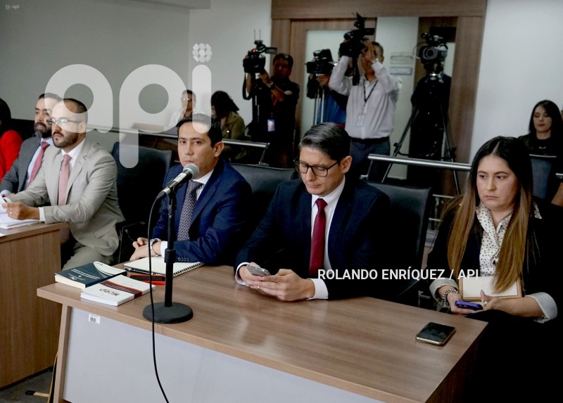 WALTER-MACIAS-AUDIENCIA
