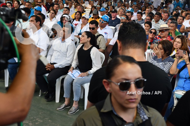 PORTOVIEJO-LUISA-GONZALEZ-CANDIDATA-PRESIDENTE