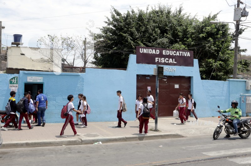 GYE-COLEGIOS DURAN