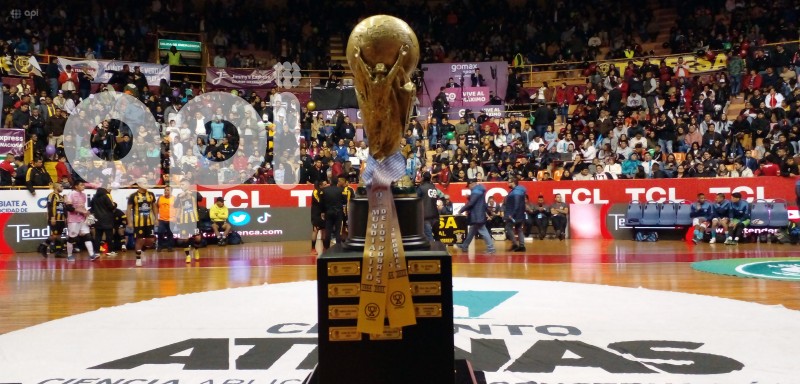 CUENCA-TETRACAMPEON-SIMON BOLIVAR-MUNDIALITO