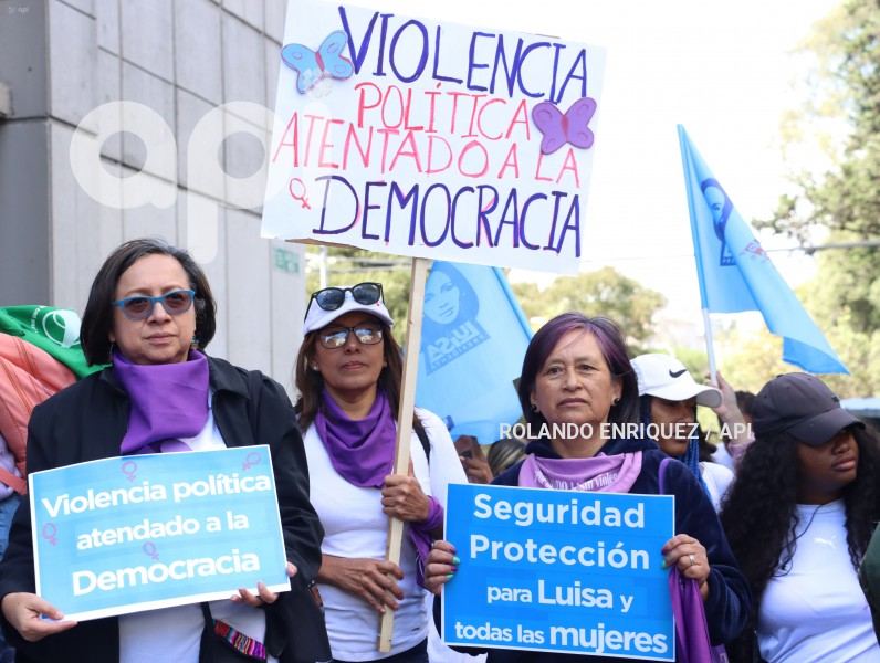 LUISA-GONZALEZ-FISCALIA