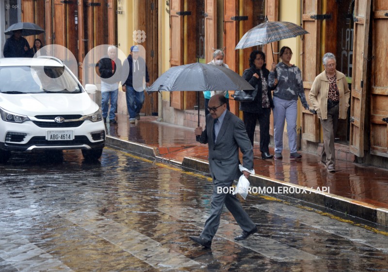 CUENCA-LIGERA LLUVIA