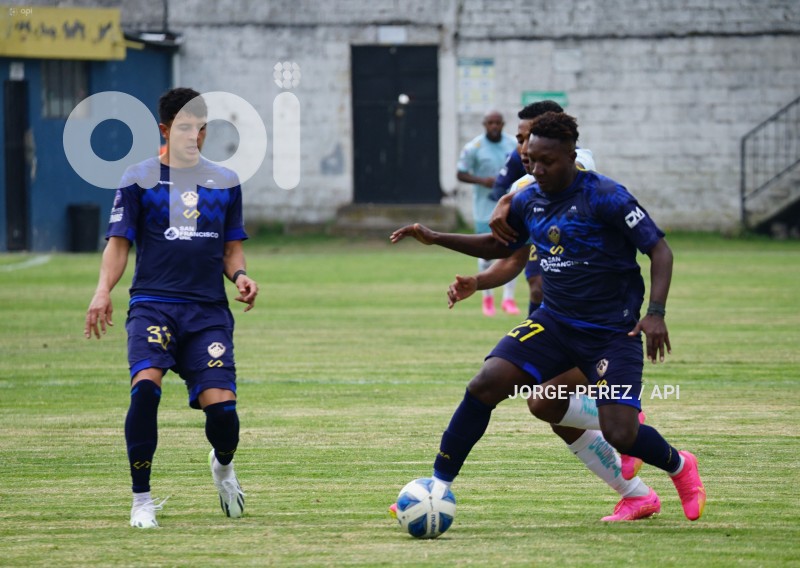 FBL-LIGA-PRO-BET593-SERIE-B-CHACARITAS-IMBABURA-