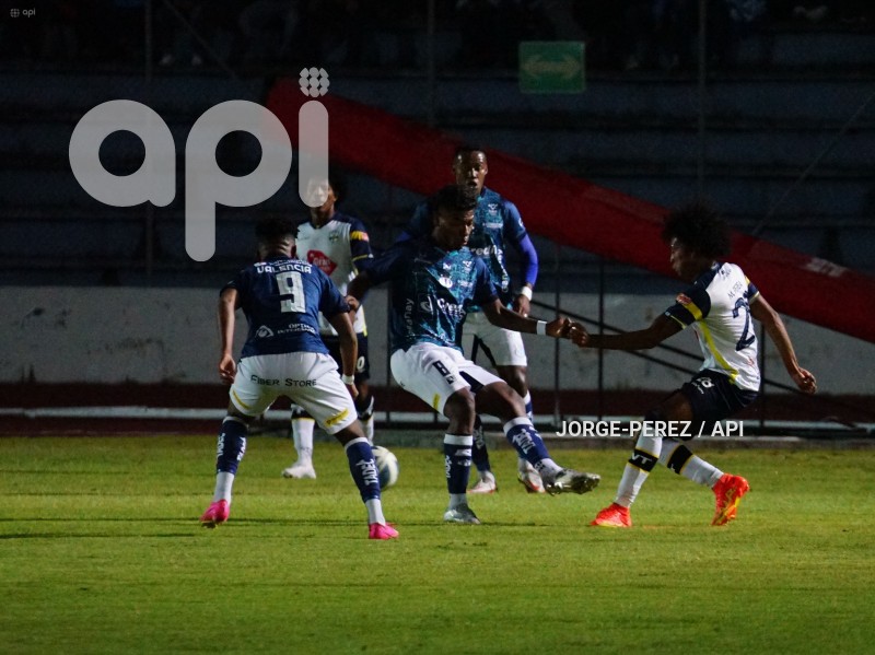FBL-LIGA-PRO-BET593-SERIE-B-VARGAS-TORRES-MACARA-