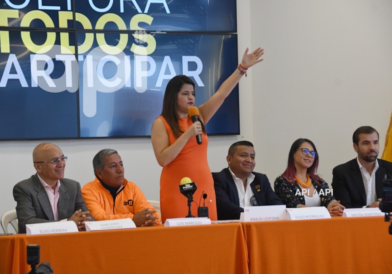 IZQUIERDA-DEMOCRATICA